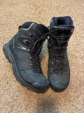 Salomon Men's Dark Green and Black Hiking Boots 11